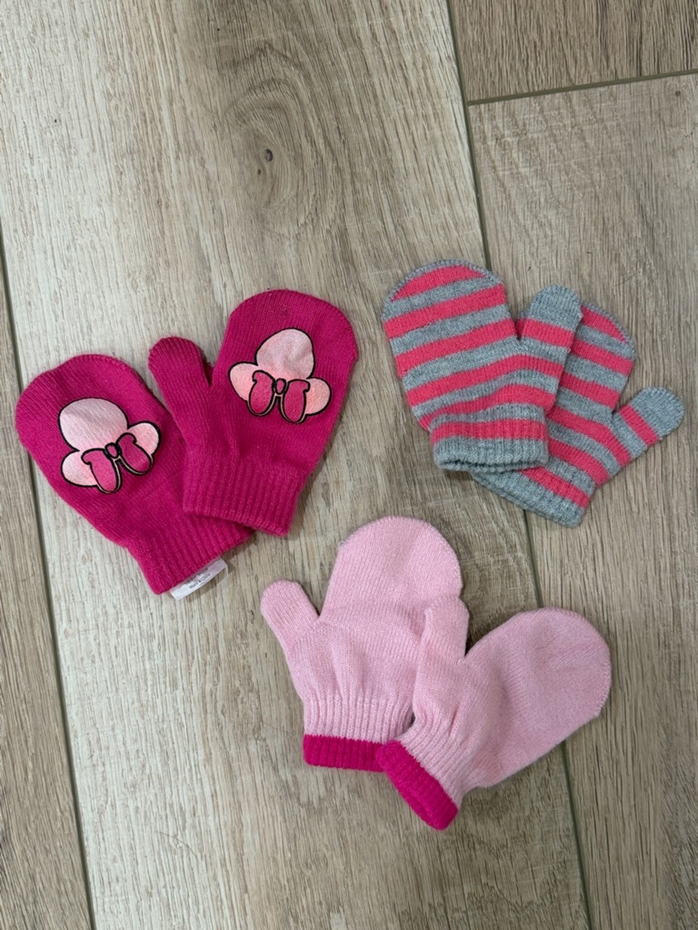 Kids Pink & Gray Winter Mittens - 3-Pack